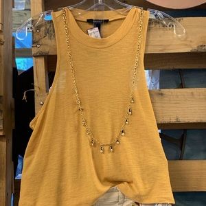 🌻Yellow cropped tank top🌞🌼
